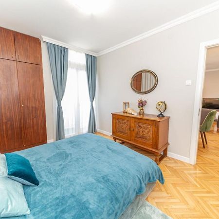 City Center De Lux Apartment Бар Экстерьер фото