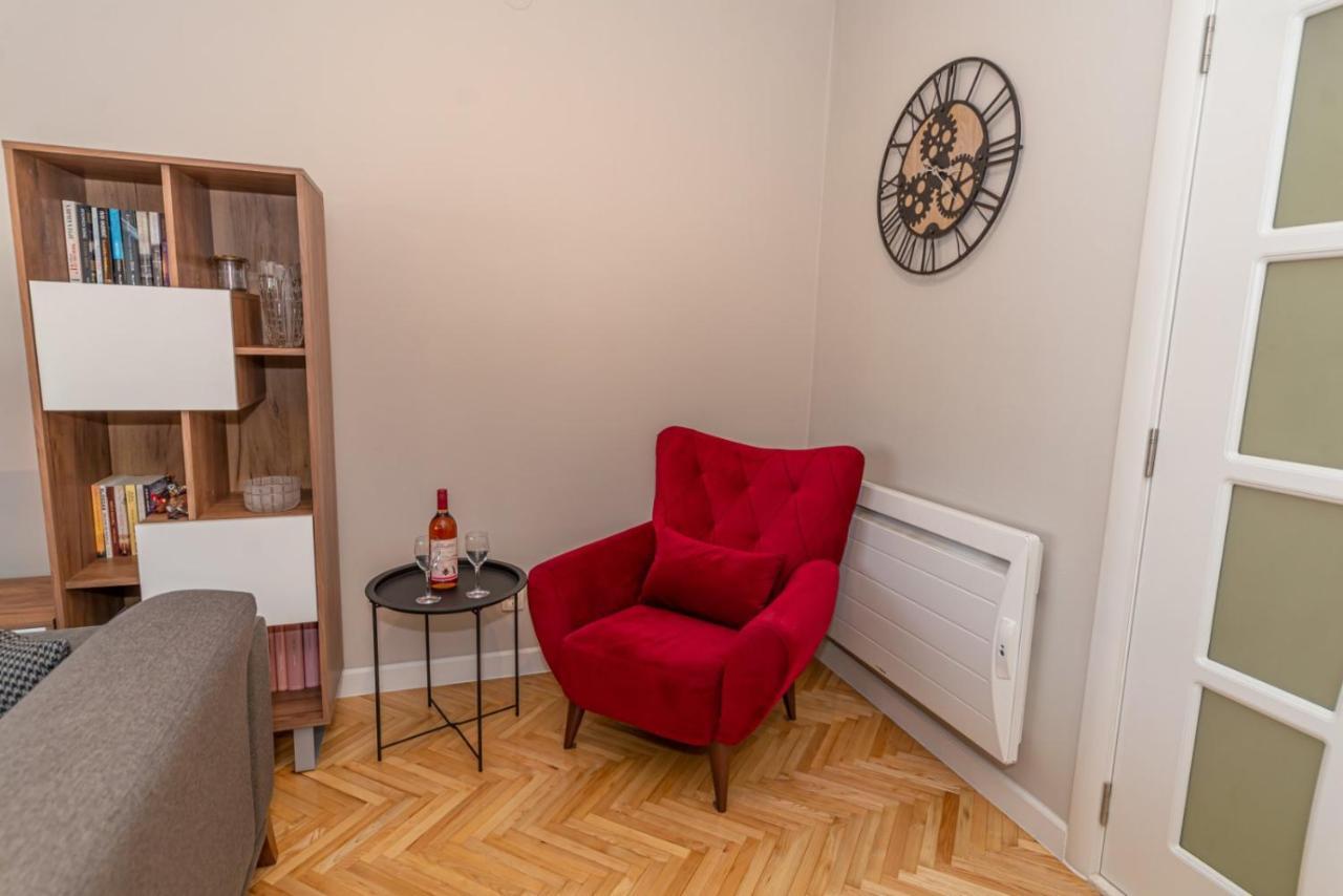 City Center De Lux Apartment Бар Экстерьер фото